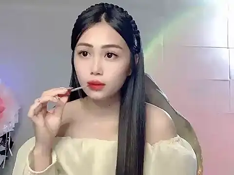 Lyly4757 online show from 12/21/25, 05:42