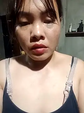 emilyzz online show from 10/04/25, 12:58