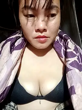 emilyzz online show from 11/03/25, 02:13