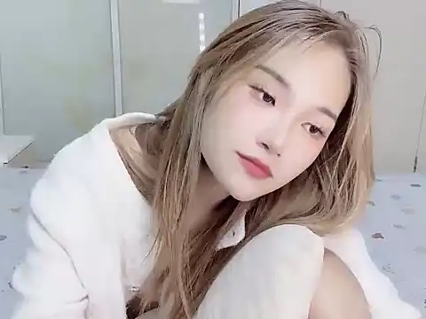 W-Sunflower online show from 09/18/25, 04:42