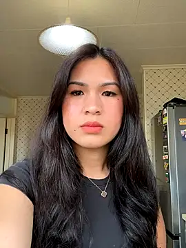 ZoeyJohnson online show from 10/23/25, 12:54