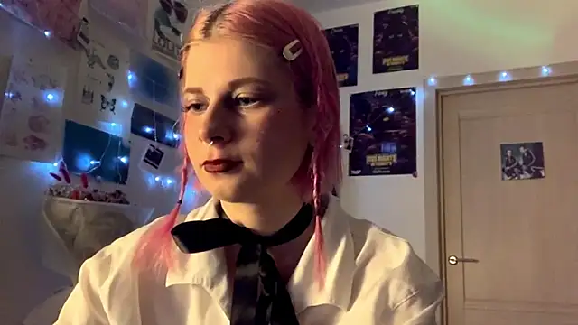 PinkVampire online show from 09/27/25, 05:07