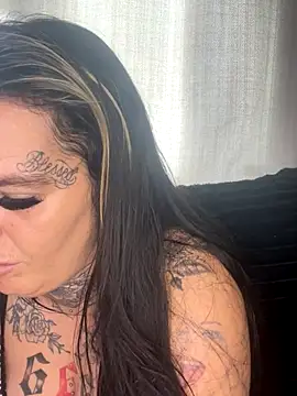 DIRTY PAISLEY X online show from 09/25/25, 01:15