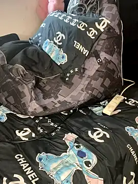 DIRTY PAISLEY X online show from 09/30/25, 09:14