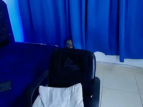 Cordelia Perlman online show from 12/14/25, 08:30