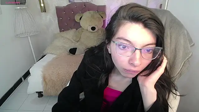 alllyson  online show from 10/04/25, 07:45