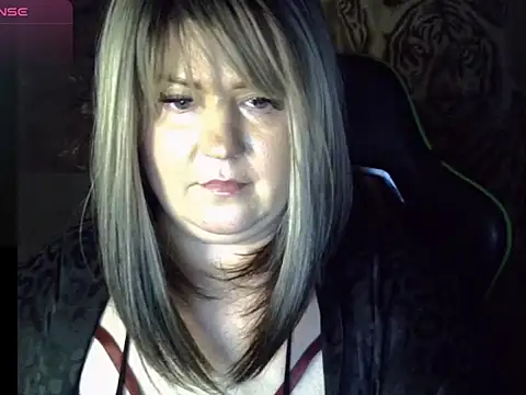 YuliiaSan online show from 11/10/25, 04:28