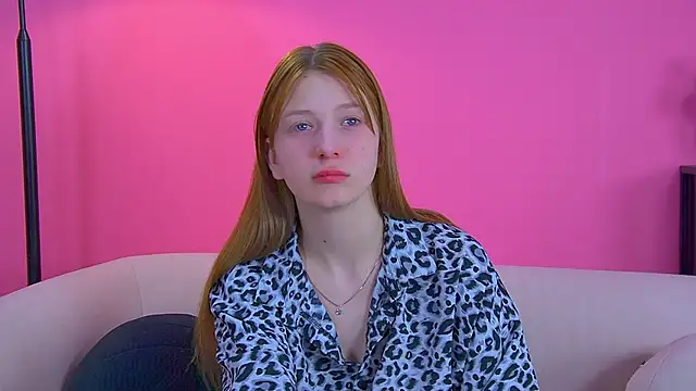 BeatriceBinoche online show from 11/27/25, 06:32