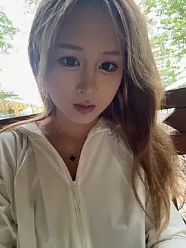 yuki june online show from 04/21/26, 08:09