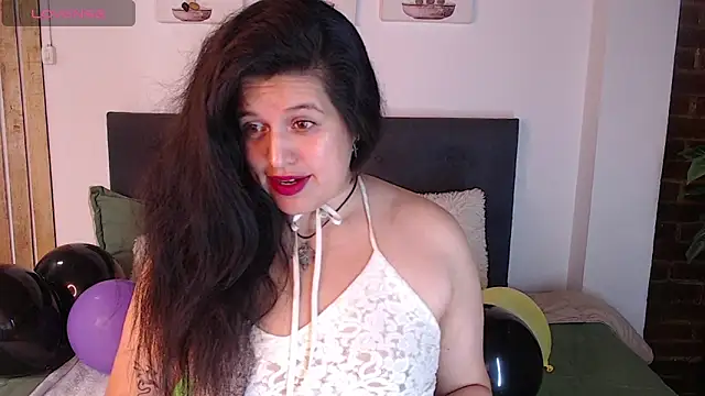 Andrea secret  online show from 11/21/25, 02:27