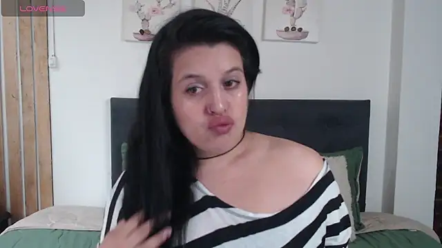 Andrea secret  online show from 02/04/26, 03:18