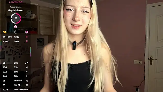 FridaAaberg online show from 11/30/25, 07:45