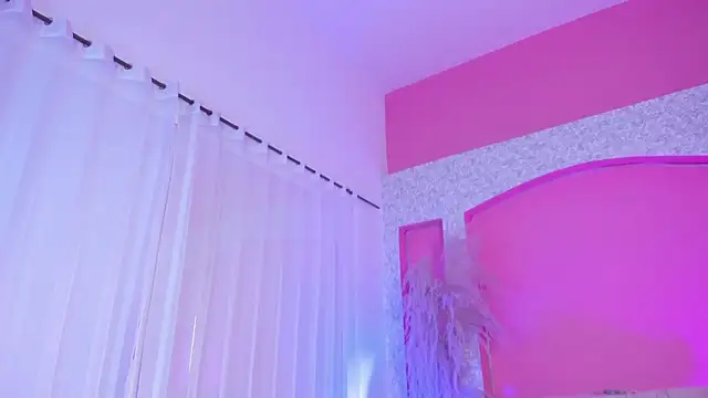 Peytonn Monroe online show from 03/17/26, 07:50