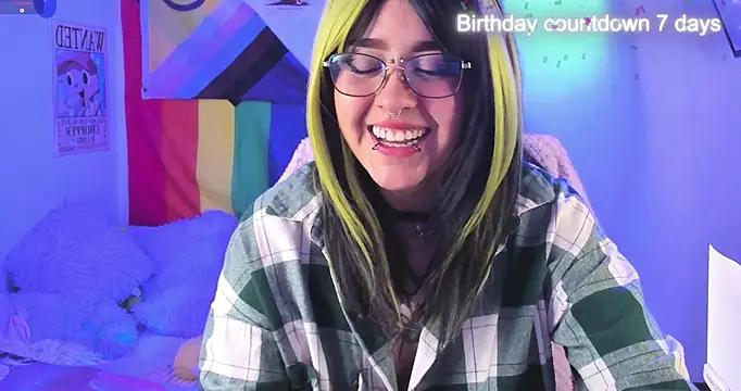 NekoWaifu online show from 11/14/25, 02:05