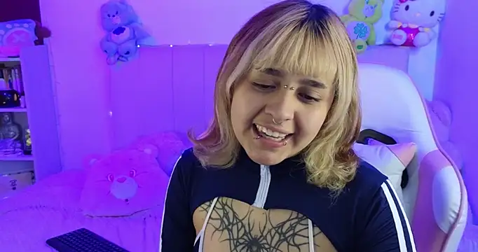 NekoWaifu online show from 02/23/26, 02:14