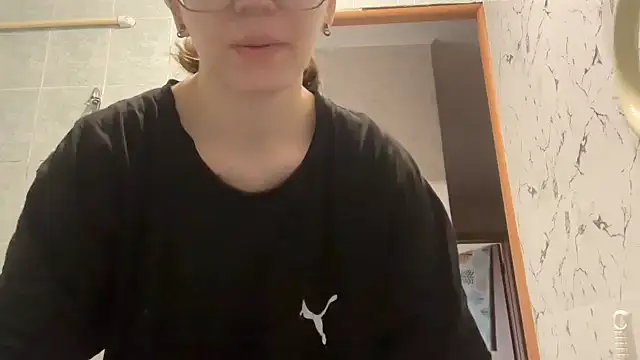 MargarettNewbie online show from 09/27/25, 04:06