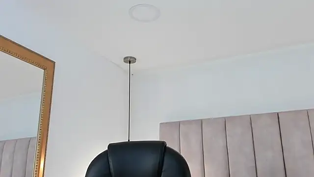 Megan-8 online show from 04/14/26, 11:05