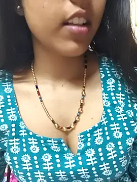 reetika6375 online show from 02/13/26, 08:27