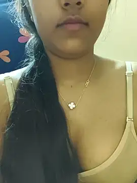 reetika6375 online show from 06/04/26, 08:37