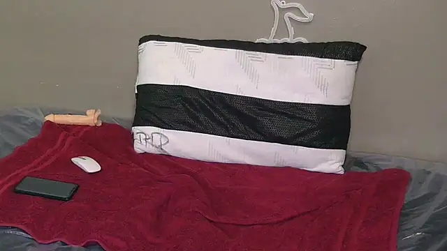 Serafynn online show from 01/05/26, 05:27