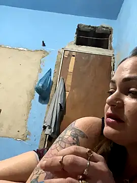 Snapshot of priscila_luv chatting on 10/07/25, 09:12 priscila luv online show from 10/07/25, 09:12