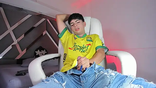 Peter chase online show from 09/18/25, 08:44