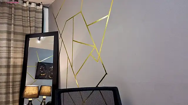 Angel-dragun online show from 12/18/25, 03:12