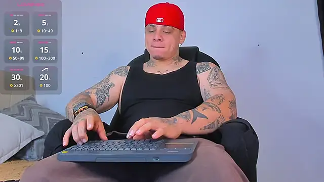 denis munera online show from 10/01/25, 11:05