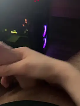 jstntz online show from 04/14/26, 09:21