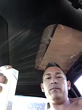 countryboi2002 online show from 11/11/25, 09:48