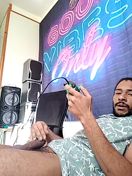 Mikaaa97 online show from 02/16/26, 01:07