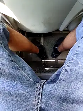 Mikaaa97 online show from 04/23/26, 12:29