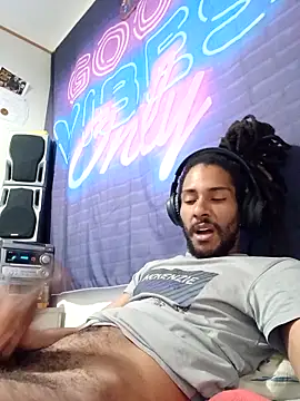 Mikaaa97 online show from 05/07/26, 11:43
