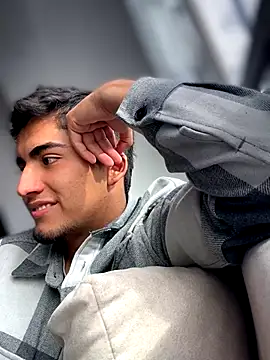 tomy hot20 online show from 12/02/25, 08:59