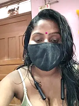 Jasmine Januja online show from 10/03/25, 06:54