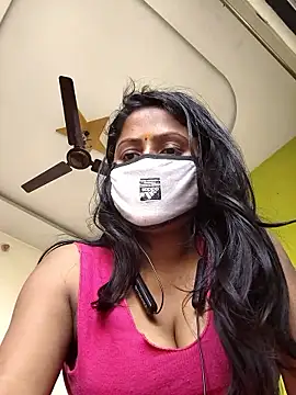 Jasmine Januja online show from 01/11/26, 06:51