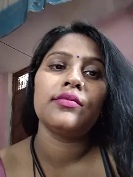 Snapshot of Jasmine_Januja chatting on 05/27/26, 01:57 Jasmine Januja online show from 05/27/26, 01:57