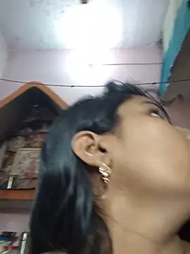 Snapshot of Jasmine_Januja chatting on 06/04/26, 01:55 Jasmine Januja online show from 06/04/26, 01:55