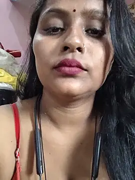 Snapshot of Jasmine_Januja chatting on 06/08/26, 01:20 Jasmine Januja online show from 06/08/26, 01:20