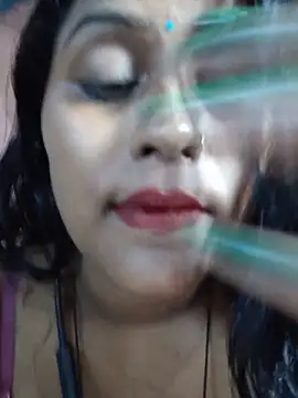 Snapshot of Jasmine_Januja chatting on 06/14/26, 01:36 Jasmine Januja online show from 06/14/26, 01:36