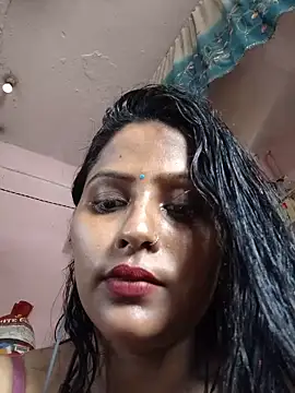Snapshot of Jasmine_Januja chatting on 06/14/26, 03:41 Jasmine Januja online show from 06/14/26, 03:41