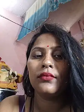 Snapshot of Jasmine_Januja chatting on 06/20/26, 04:04 Jasmine Januja online show from 06/20/26, 04:04