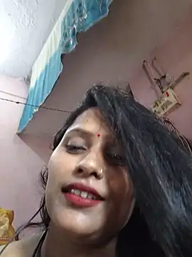 Snapshot of Jasmine_Januja chatting on 06/22/26, 02:35 Jasmine Januja online show from 06/22/26, 02:35