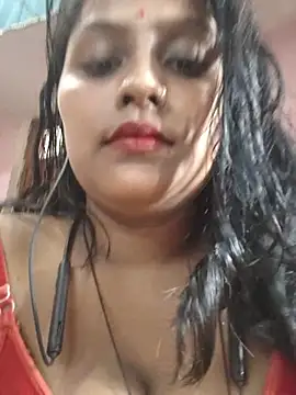 Snapshot of Jasmine_Januja chatting on 07/03/26, 02:18 Jasmine Januja online show from 07/03/26, 02:18