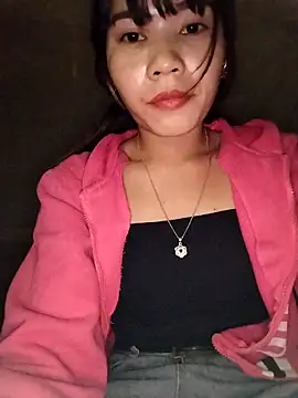 linhkem-cute online show from 11/17/25, 09:48