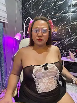 Snapshot of 1aquaticangel69 chatting on 06/18/26, 09:25 1aquaticangel69 online show from 06/18/26, 09:25