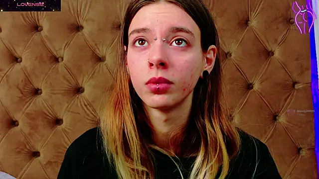 CoraVex online show from 12/02/25, 05:13