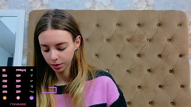 CoraVex online show from 02/11/26, 02:16