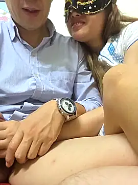 MaiHoang2k online show from 10/23/25, 03:33