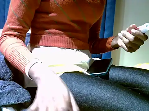 Snapshot of Nomusa1 chatting on 09/20/25, 12:44 Nomusa1 online show from 09/20/25, 12:44